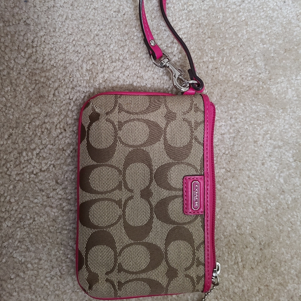 Coach wristlet with matching wallet